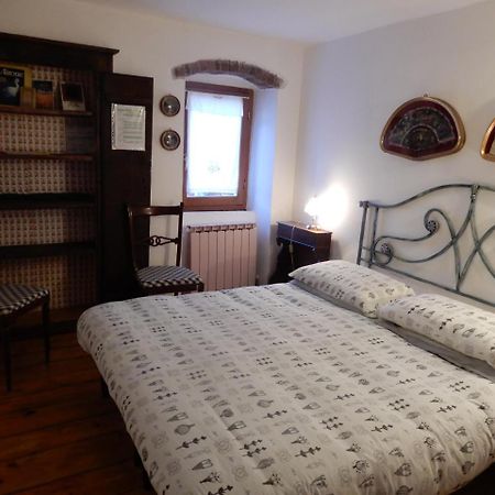 Вилла Il Borgo Della Colomba Фоздиново Экстерьер фото